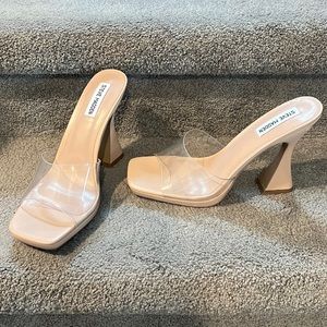 Steve Madden Lipa clear heels size 10